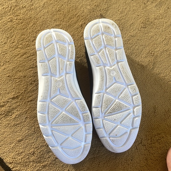 Athletech Slide On Shoes - Picture 3 of 5